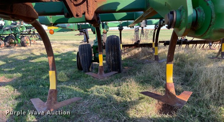 image for item DN0026 John Deere 2410  field cultivator