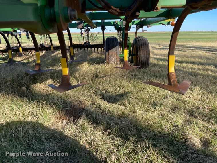 image for item DN0026 John Deere 2410  field cultivator