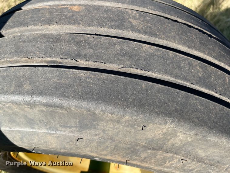 image for item DN0026 John Deere 2410  field cultivator