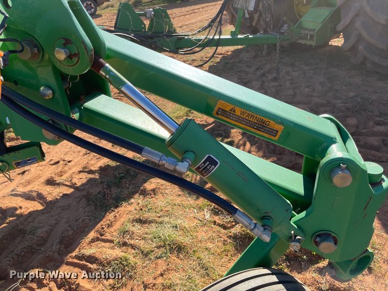 image for item DN0027 John Deere 3710  ten bottom plow