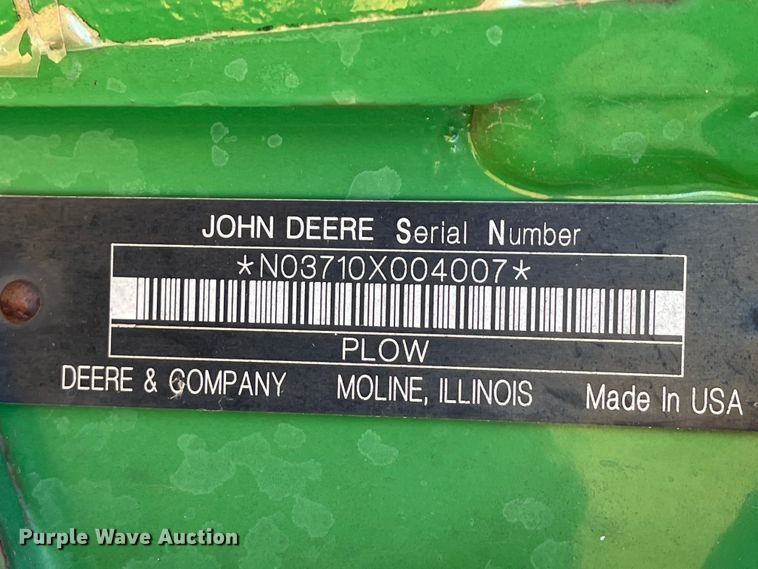 image for item DN0027 John Deere 3710  ten bottom plow