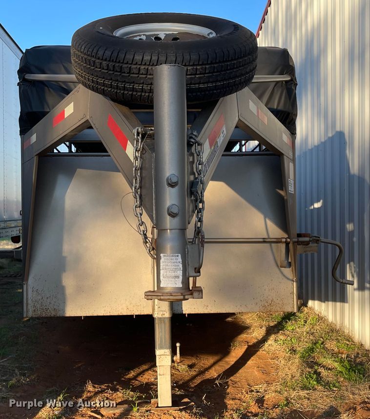 image for item DN0031 2012 W-W  livestock trailer