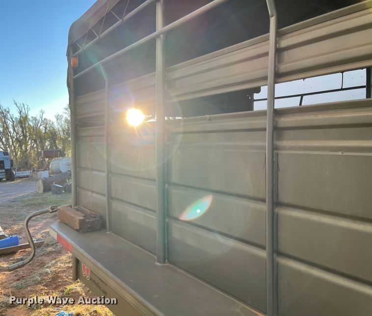 image for item DN0031 2012 W-W  livestock trailer