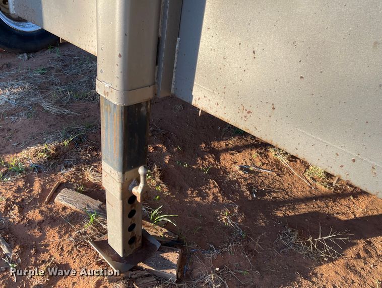 image for item DN0031 2012 W-W  livestock trailer