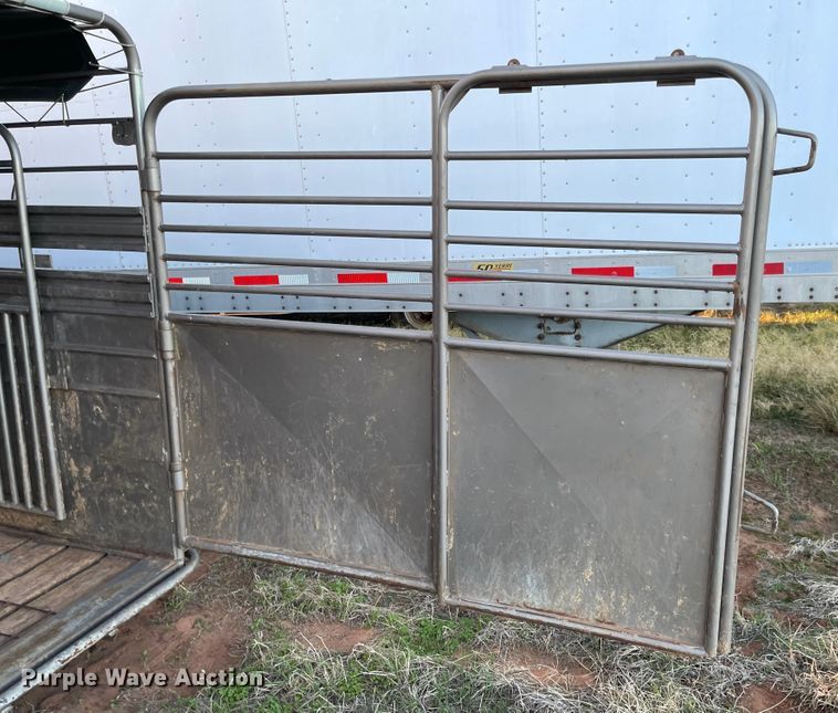 image for item DN0031 2012 W-W  livestock trailer