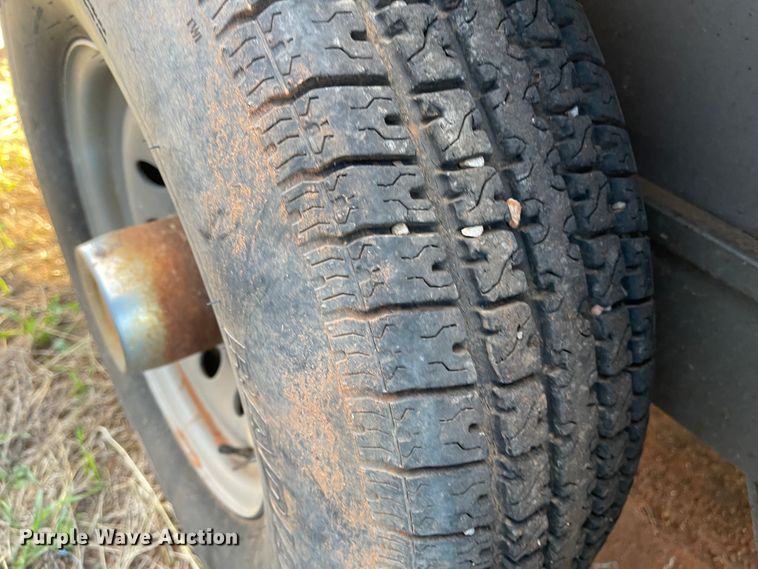 image for item DN0031 2012 W-W  livestock trailer