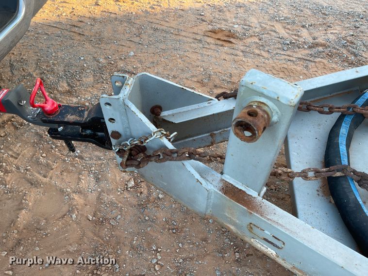 image for item DN0032 Cone bottom nurse tank trailer