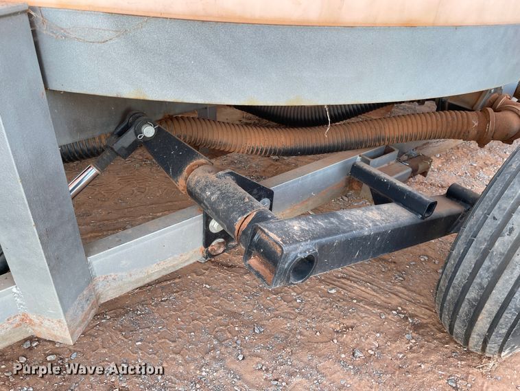 image for item DN0032 Cone bottom nurse tank trailer