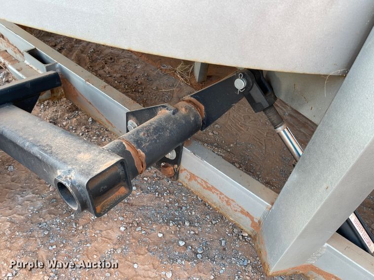 image for item DN0032 Cone bottom nurse tank trailer