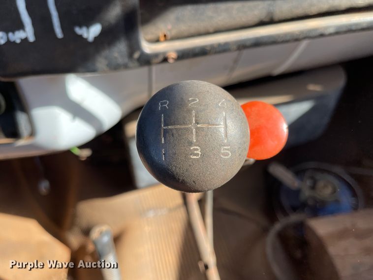 image for item DN0033 1976 GMC 6500  grain truck