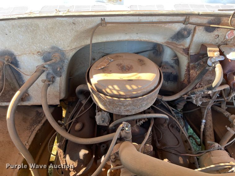 image for item DN0033 1976 GMC 6500  grain truck