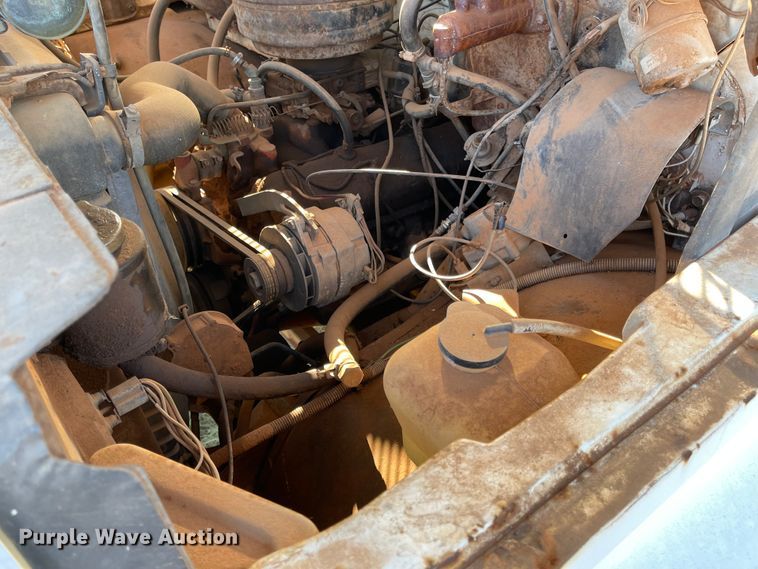 image for item DN0033 1976 GMC 6500  grain truck