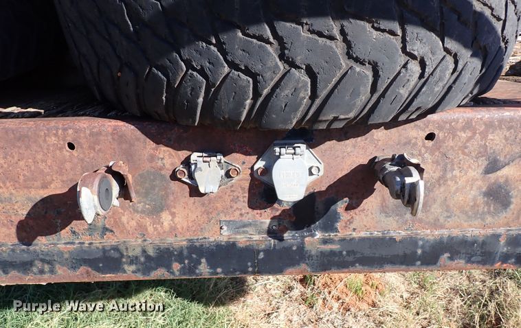 image for item DN0036 Flatbed trailer