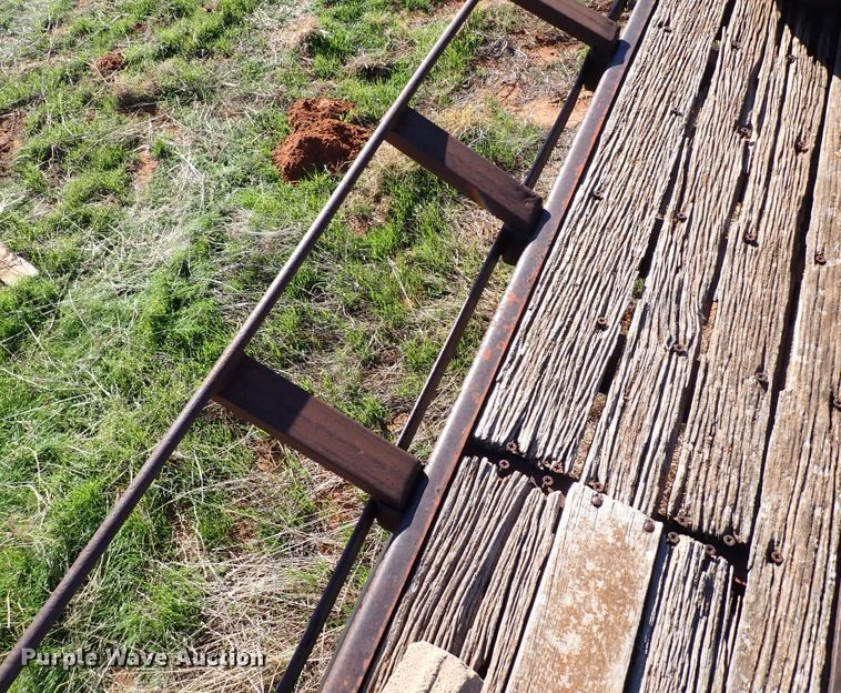 image for item DN0036 Flatbed trailer