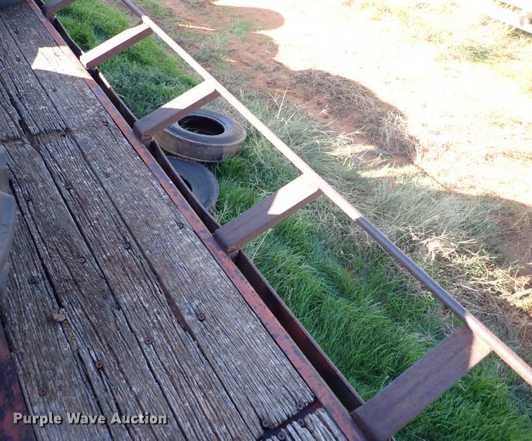 image for item DN0036 Flatbed trailer