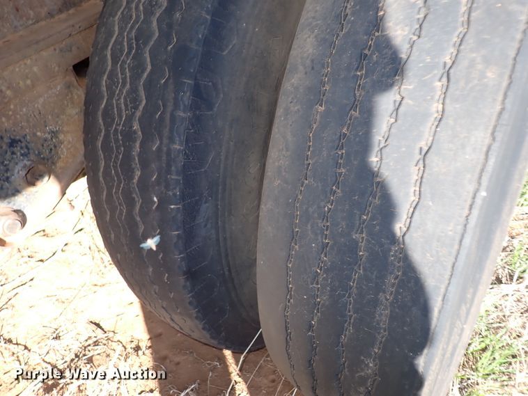 image for item DN0036 Flatbed trailer