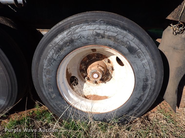 image for item DN0036 Flatbed trailer