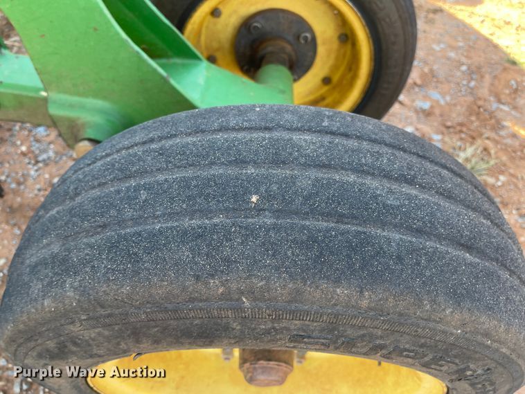 image for item DN0038 John Deere HX15  batwing rotary mower