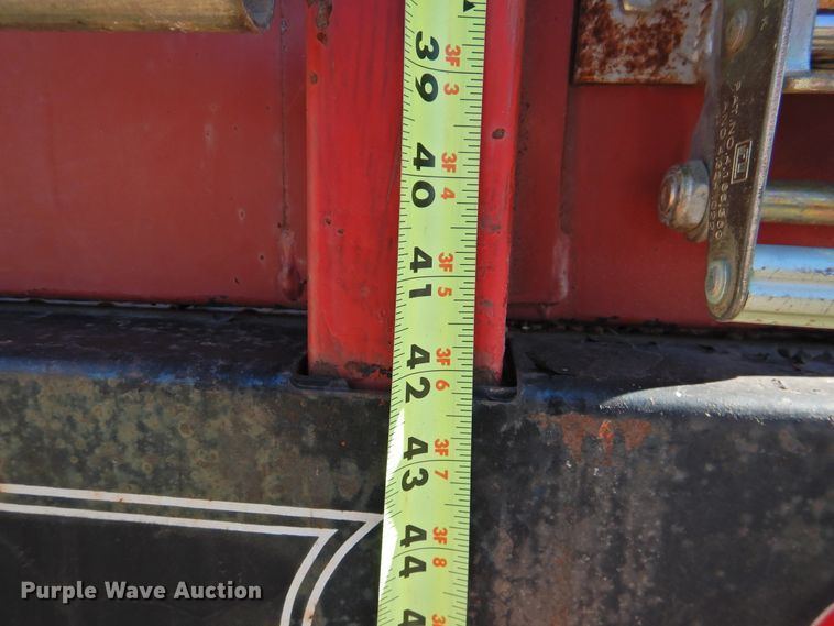 image for item DN0049 1975 International 1600  grain truck