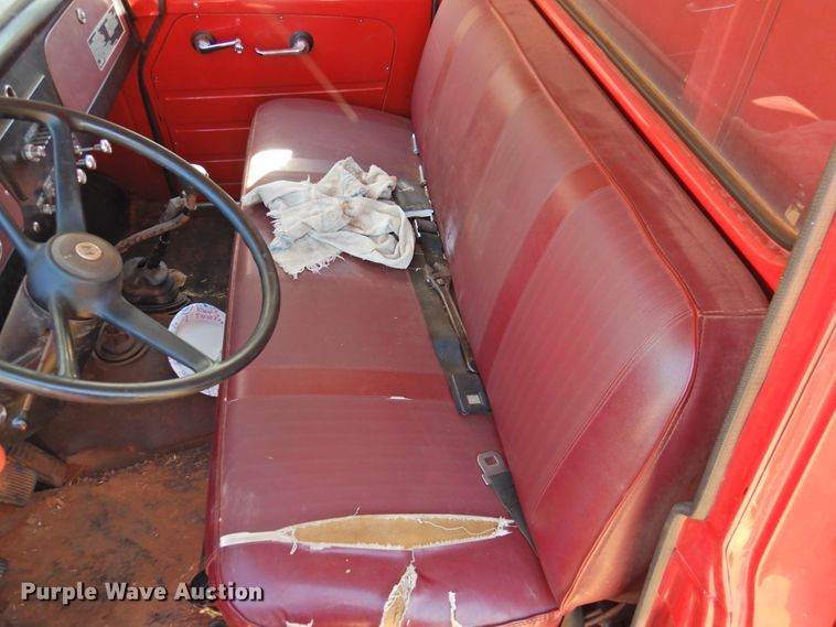 image for item DN0049 1975 International 1600  grain truck