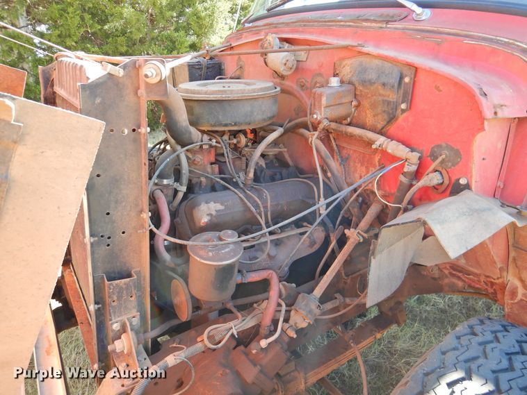 image for item DN0049 1975 International 1600  grain truck