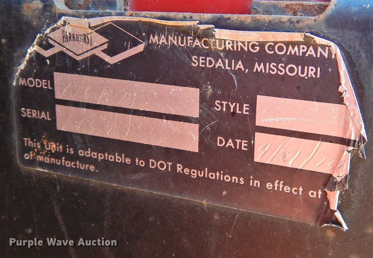 image for item DN0049 1975 International 1600  grain truck