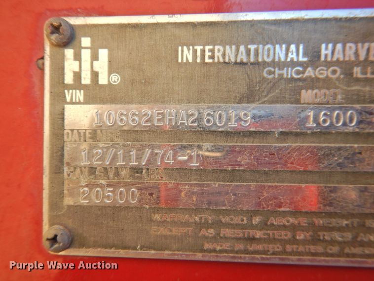 image for item DN0049 1975 International 1600  grain truck