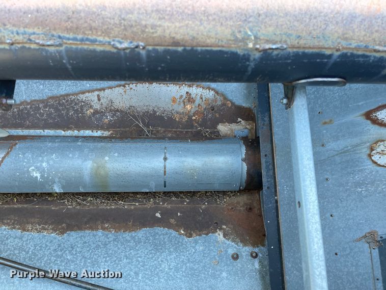 image for item DN0064 1980 Gleaner L2  combine