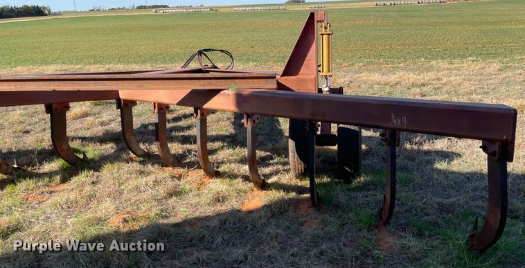 image for item DN0065 Laney  V-ripper