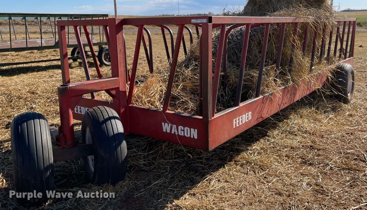image for item EX9666 Hay bale feeder wagon