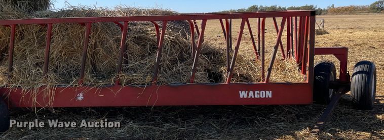 image for item EX9666 Hay bale feeder wagon