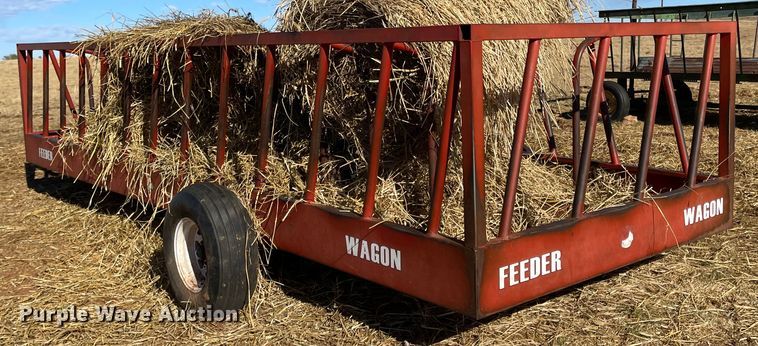 image for item EX9666 Hay bale feeder wagon