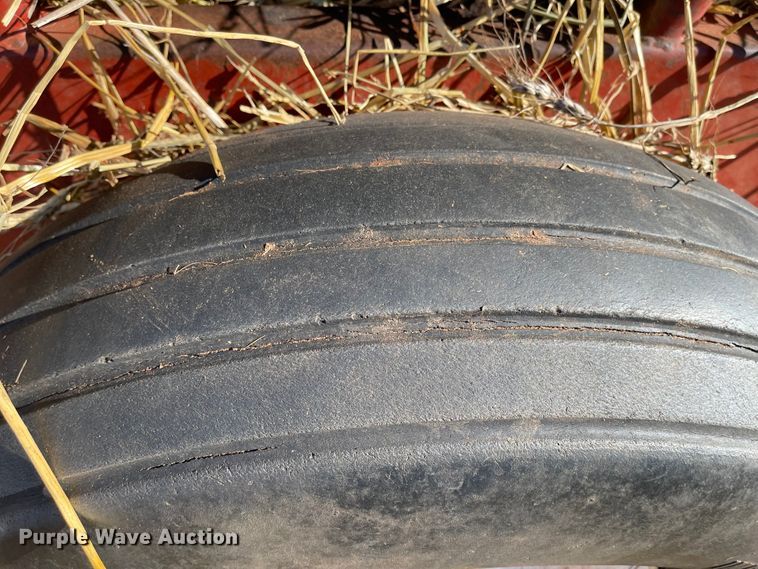 image for item EX9666 Hay bale feeder wagon