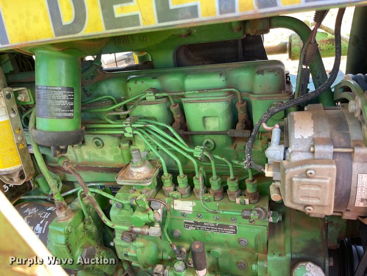 image for item IK9680 1983 John Deere 4450  MFWD tractor
