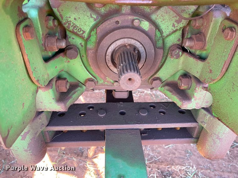 image for item IK9680 1983 John Deere 4450  MFWD tractor