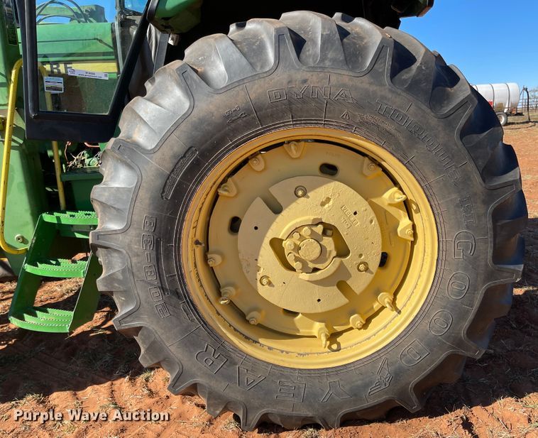 image for item IK9680 1983 John Deere 4450  MFWD tractor