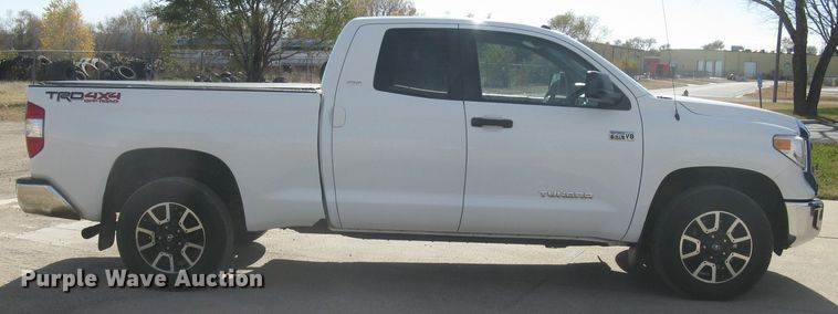 image for item DG5323 2014 Toyota Tundra SR5  Double Cab pickup truck
