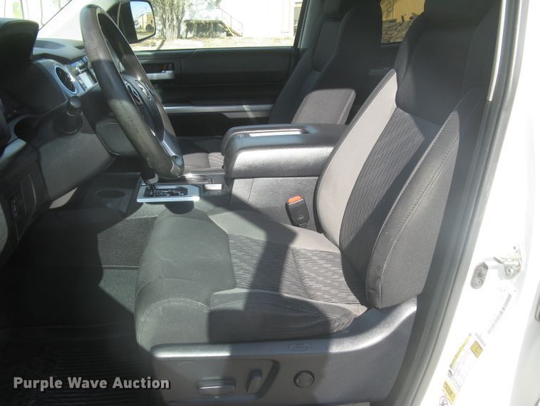 image for item DG5323 2014 Toyota Tundra SR5  Double Cab pickup truck