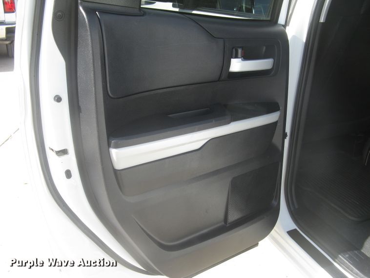 image for item DG5323 2014 Toyota Tundra SR5  Double Cab pickup truck