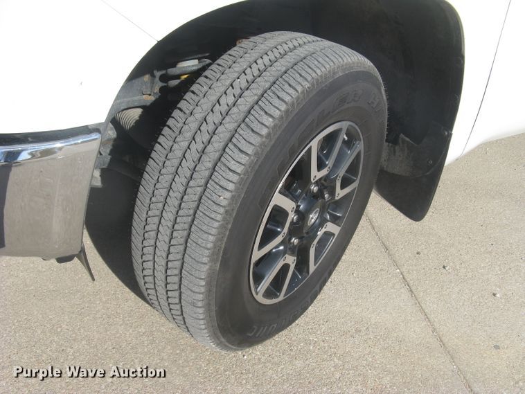 image for item DG5323 2014 Toyota Tundra SR5  Double Cab pickup truck