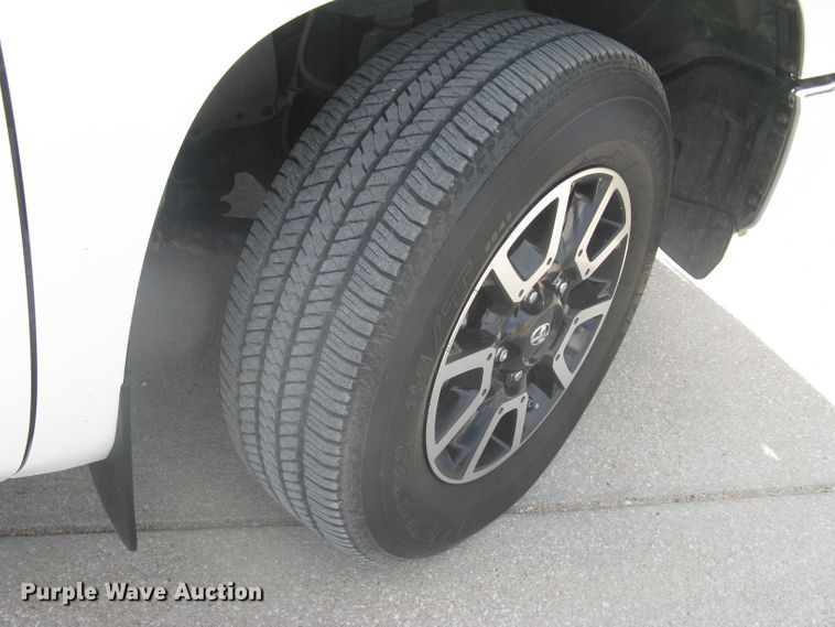 image for item DG5323 2014 Toyota Tundra SR5  Double Cab pickup truck