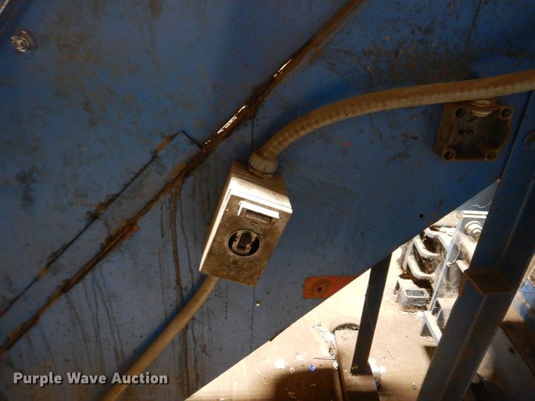 image for item DH8008 Mosley M1300  aluminum can baler compactor