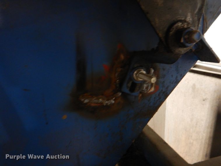 image for item DH8008 Mosley M1300  aluminum can baler compactor