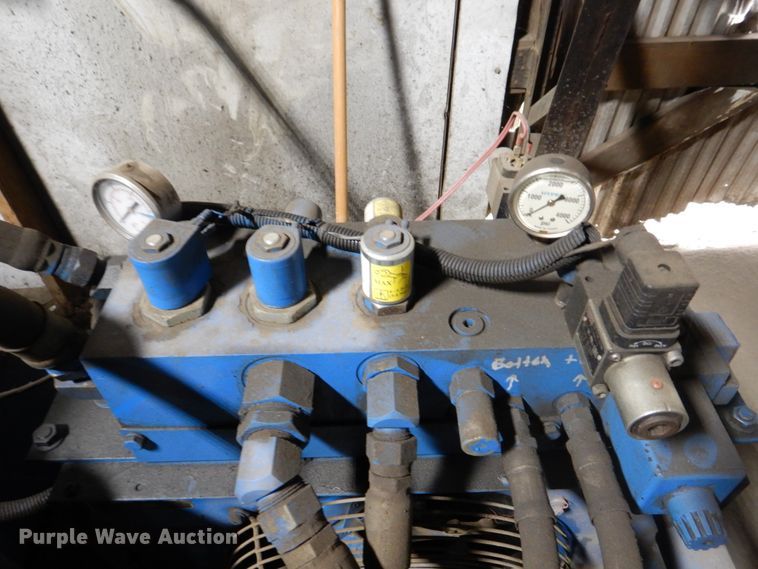 image for item DH8008 Mosley M1300  aluminum can baler compactor