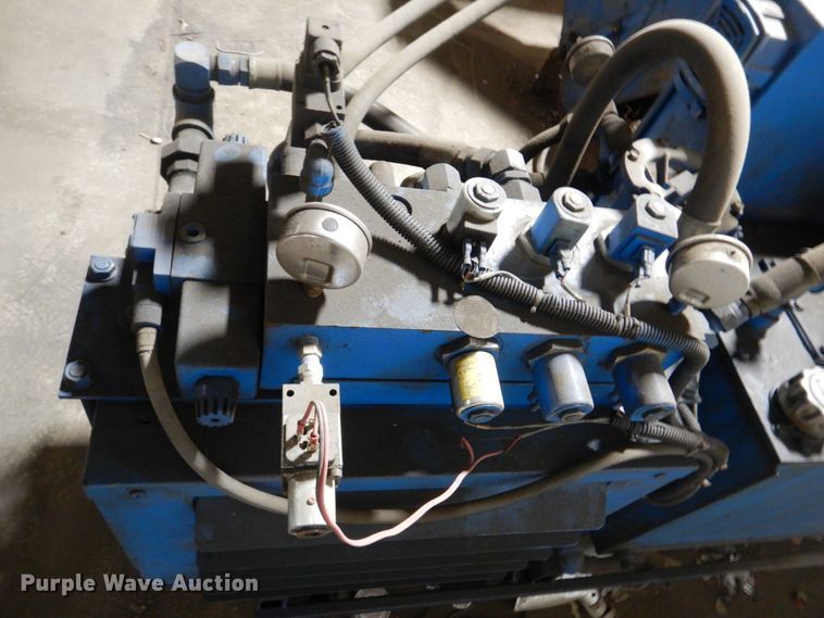 image for item DH8008 Mosley M1300  aluminum can baler compactor