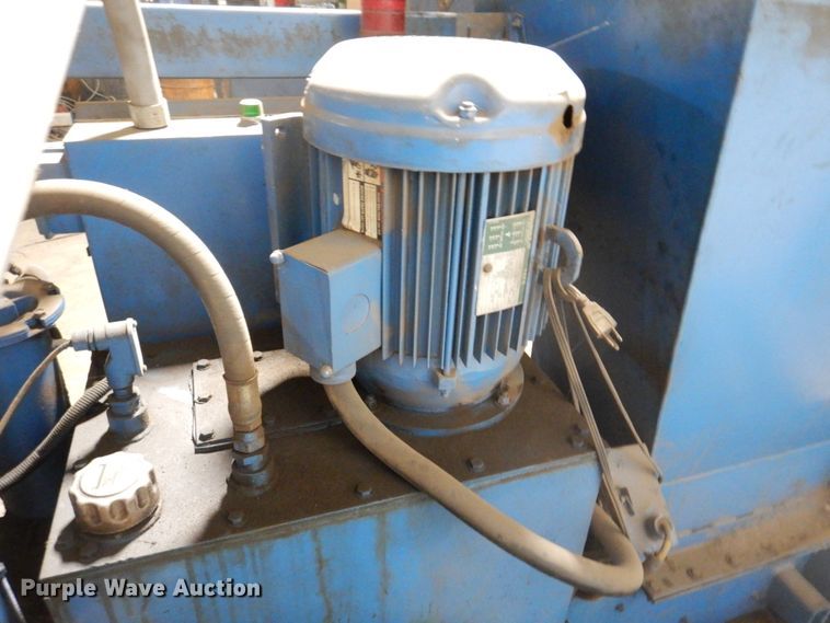 image for item DH8008 Mosley M1300  aluminum can baler compactor