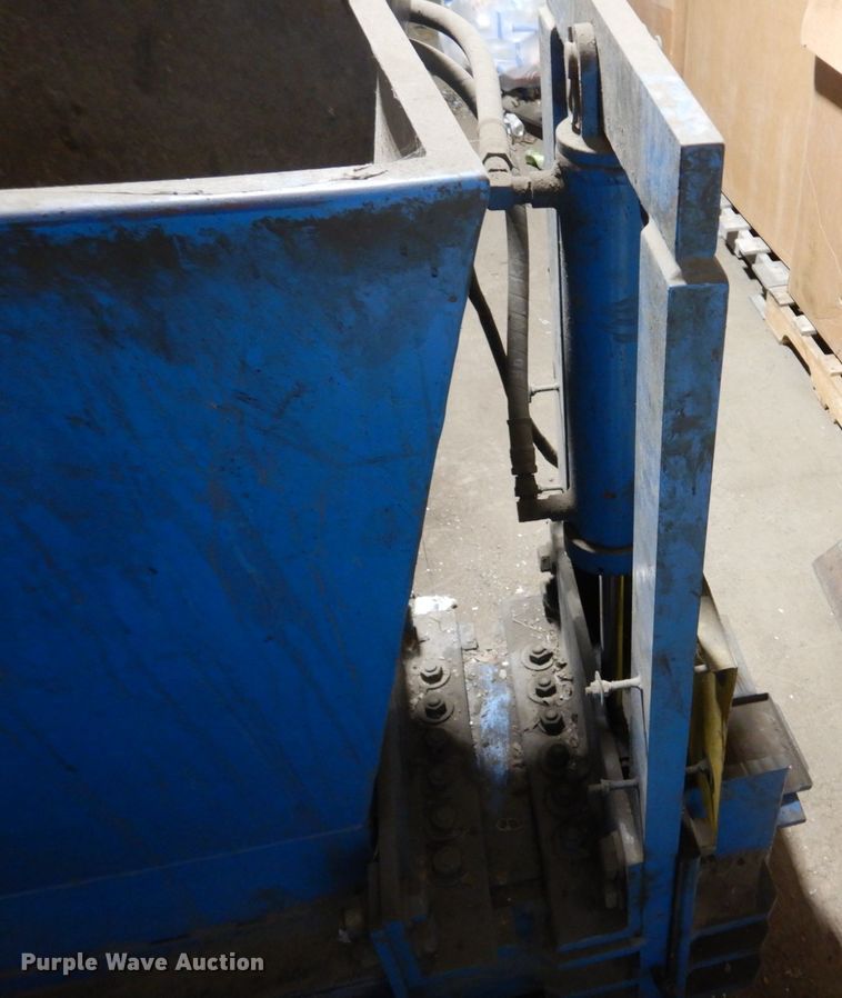 image for item DH8008 Mosley M1300  aluminum can baler compactor