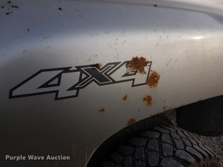 image for item DH8038 2009 Chevrolet Silverado 3500HD  Crew Cab pickup truck