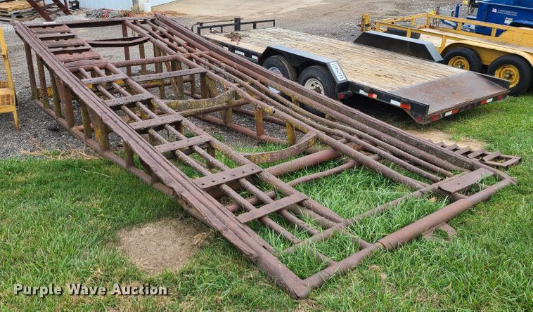 image for item DJ1518 Loading ramp