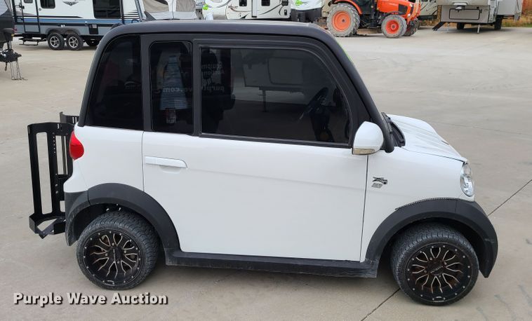 image for item DJ1603 Atomic Zipper EV  electric vehicle